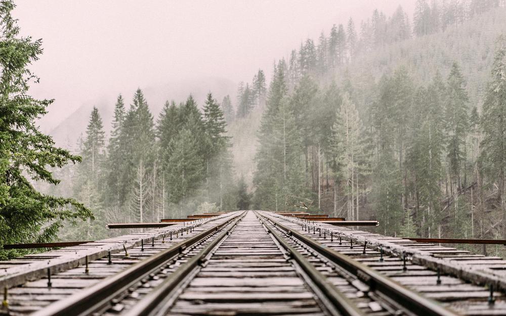 railway-1245906_1920