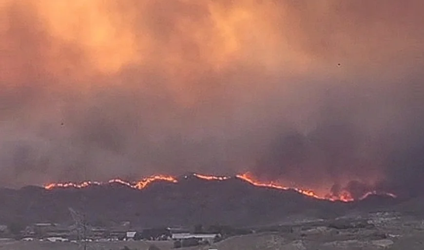 Imagen del incendio de Los Gallardos tomada desde la localidad de Turre