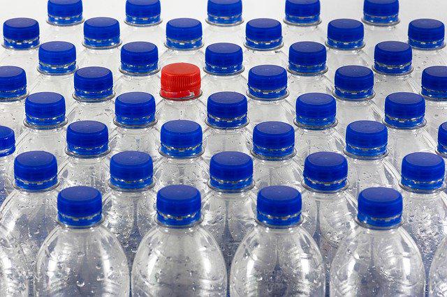 bottles-4251473_640